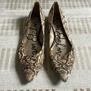 Sam Edelman Izzie Snake Skin Pointed Flat Size 9.5